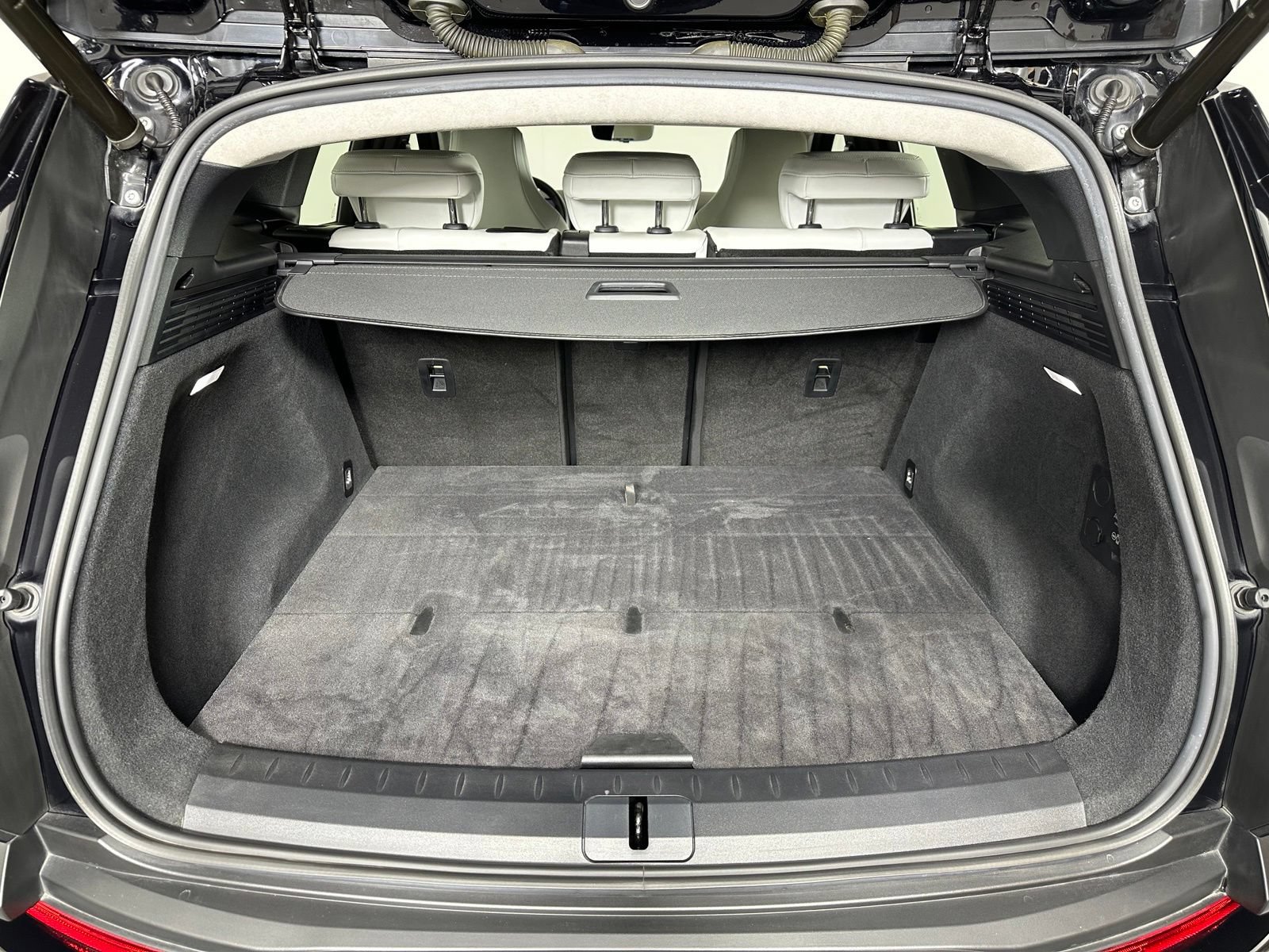Used 2023 Fisker Ocean One AWD/4WD image 32
