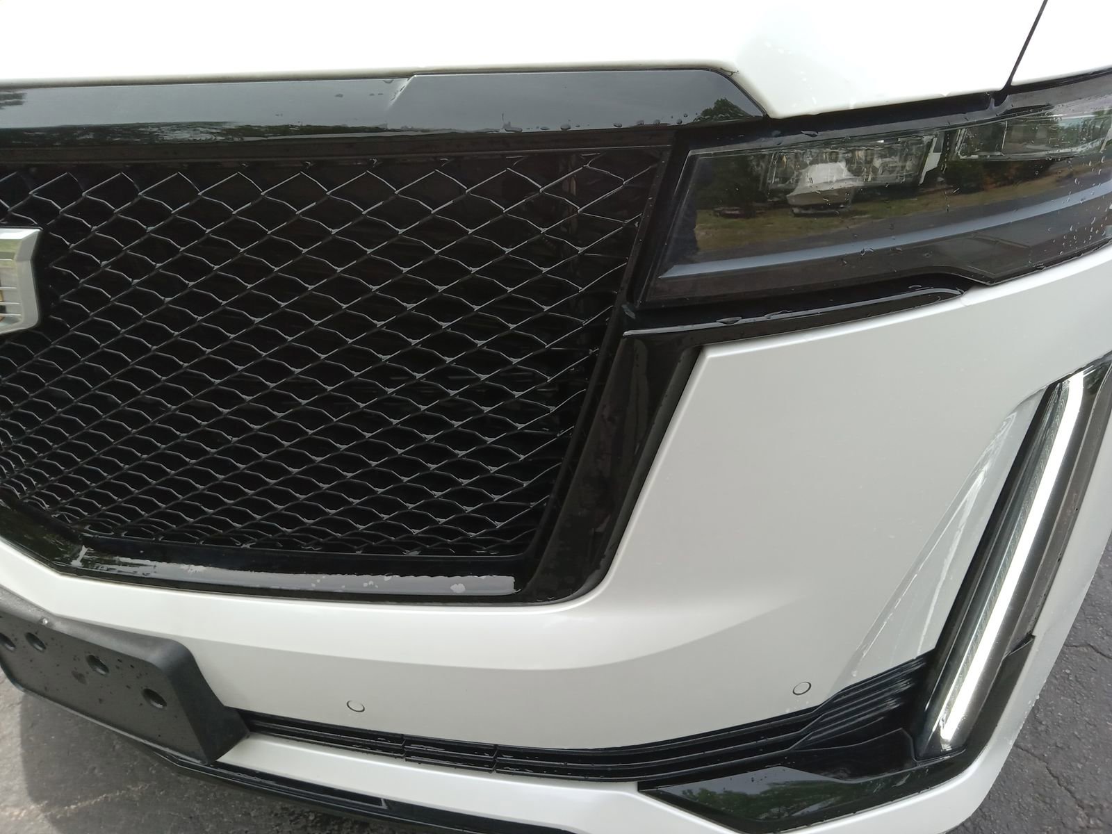 Certified 2024 Cadillac Escalade Sport AWD/4WD image 8