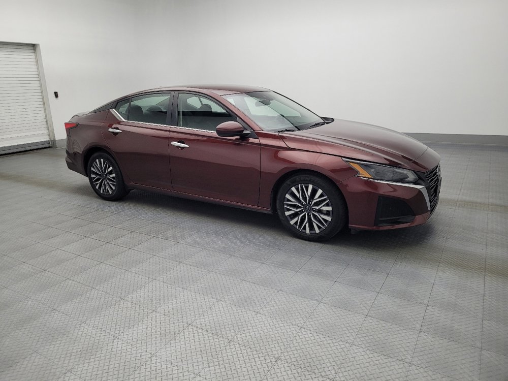 Used 2023 Nissan Altima 2.5 SV image 11
