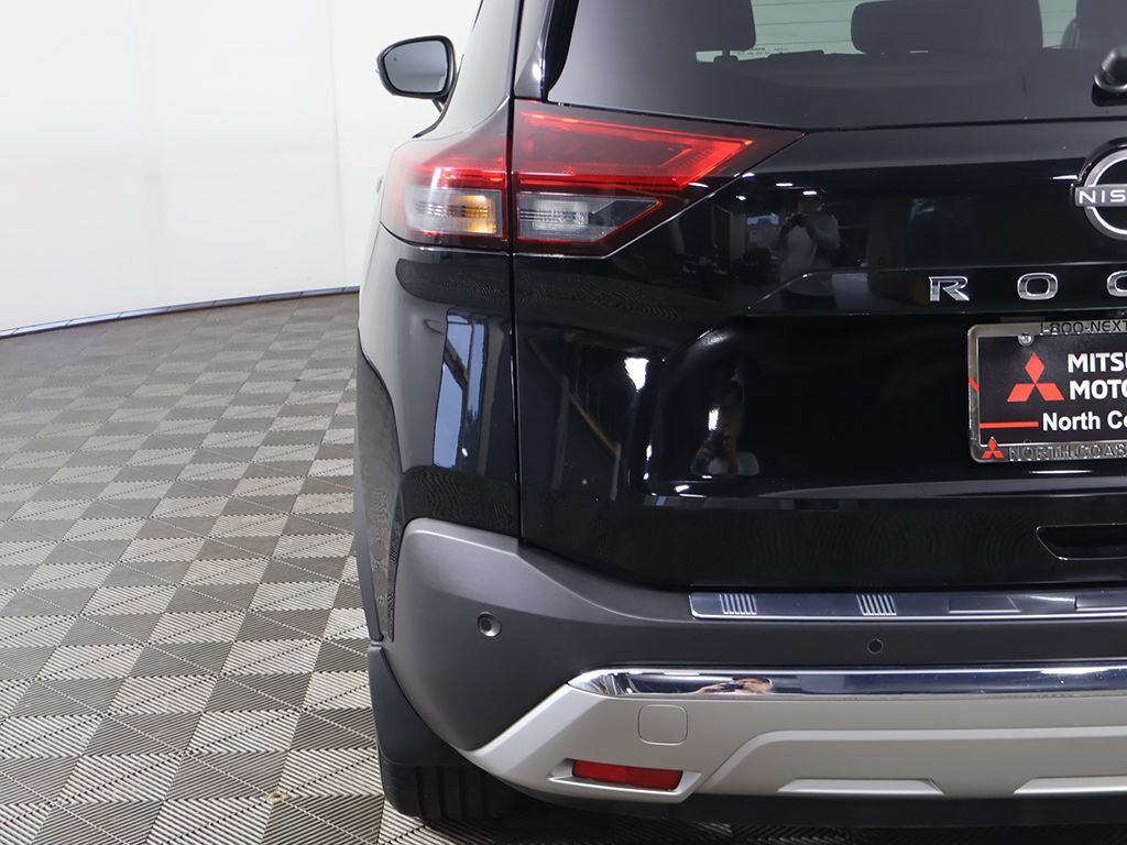 Used 2023 Nissan Rogue Platinum AWD/4WD image 19