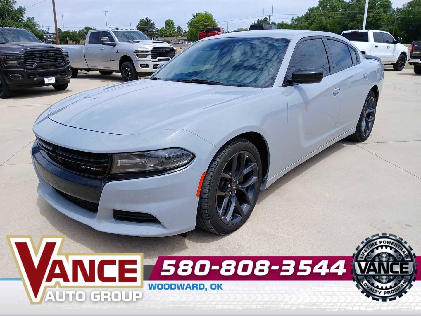 Used 2020 Dodge Charger SXT w/ Blacktop Package