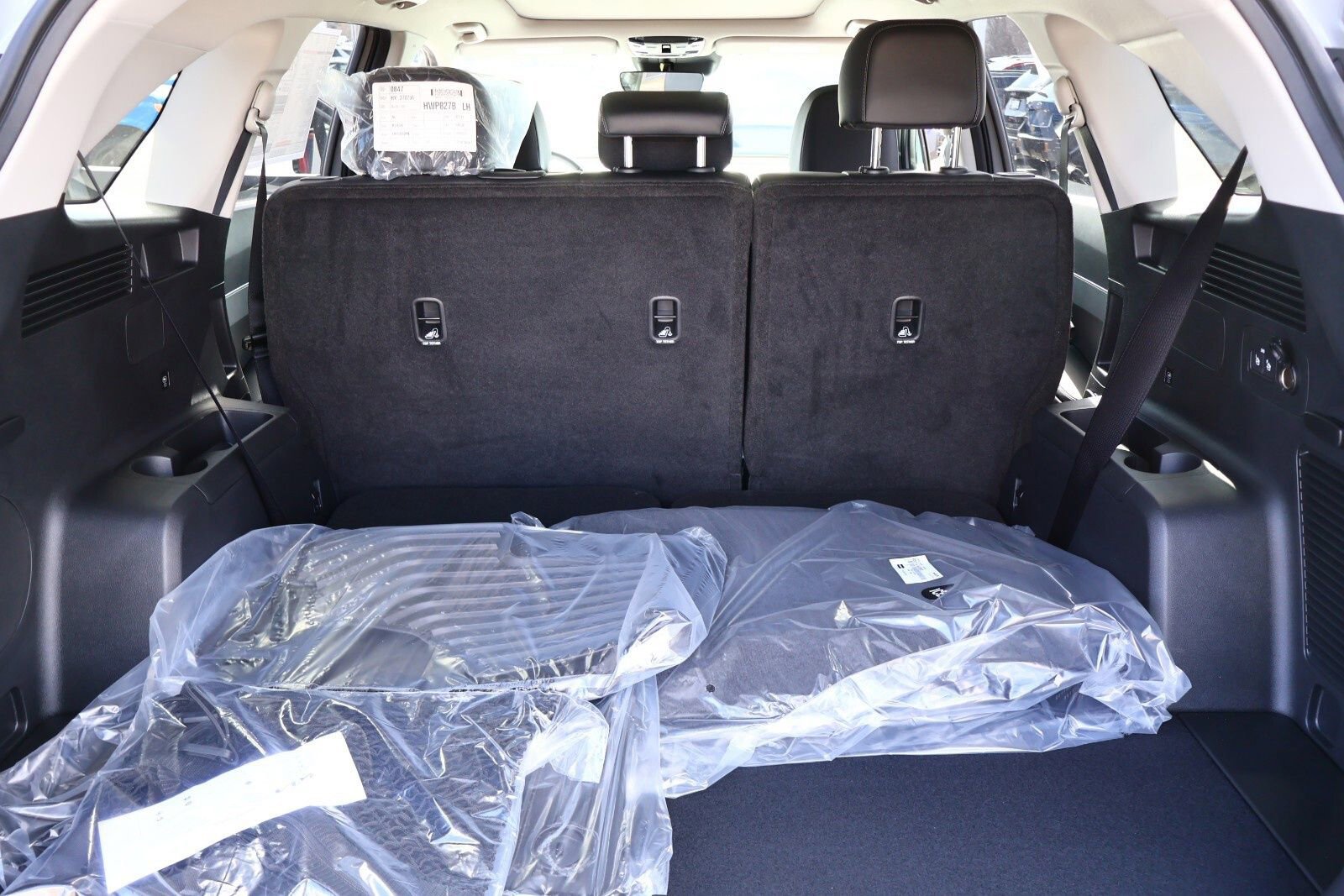 Used 2025 Kia Sorento S w/ Panoramic Sunroof Package image 20