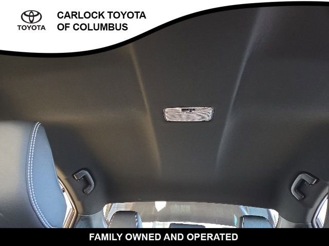 Used 2026 Toyota Camry SE FWD image 13