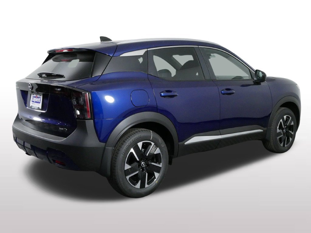 New 2027 Nissan Kicks SV AWD/4WD image 9