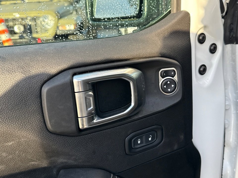 Certified 2023 Jeep Wrangler Sahara w/ Safety Group image 24