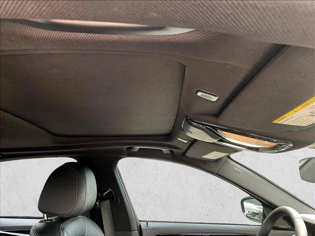 Used 2018 BMW 540i w/ M Sport Package RWD image 13