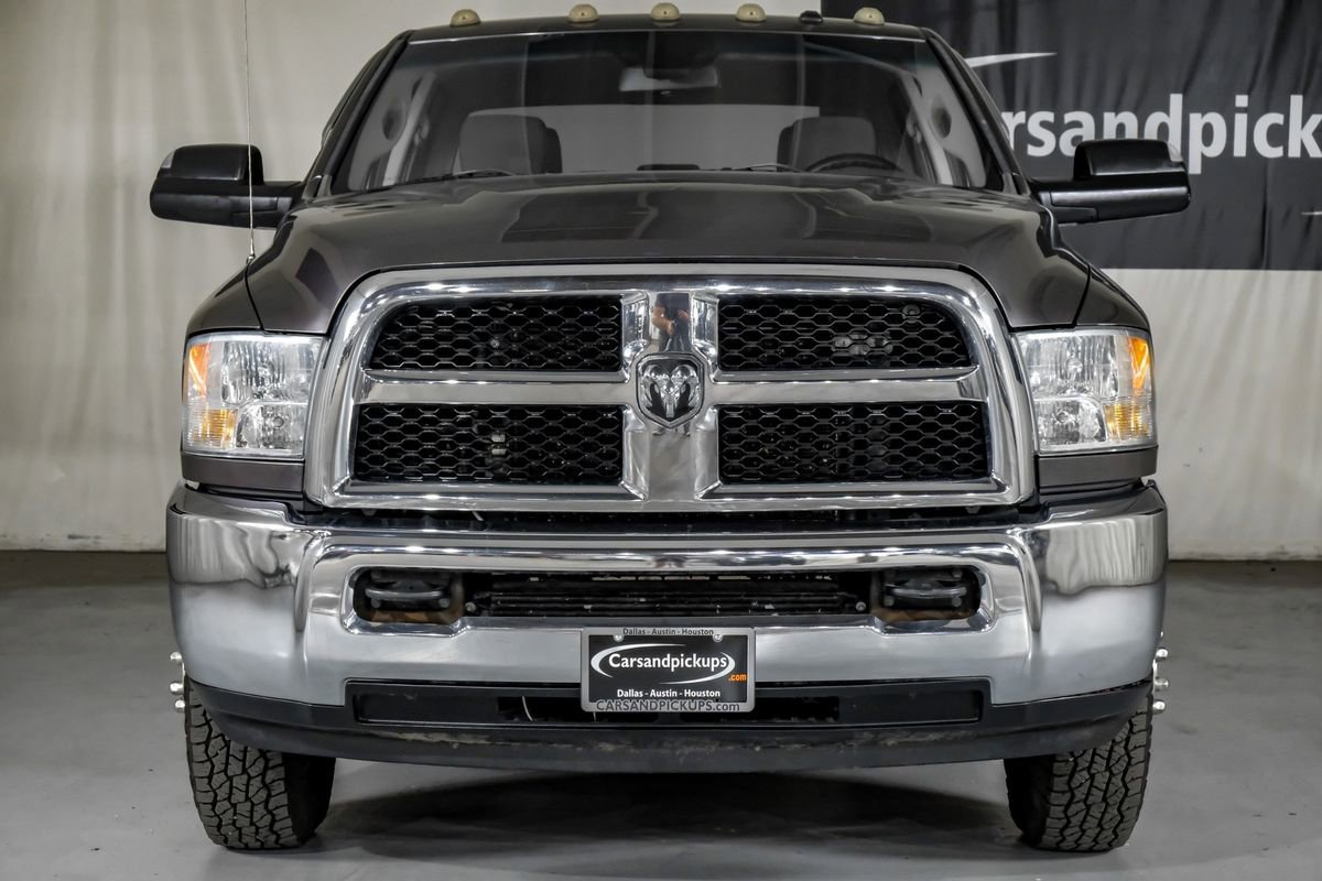 Used 2015 RAM 3500 Tradesman w/ Chrome Appearance Group image 3