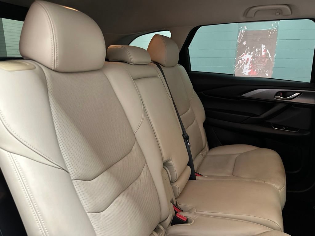 Certified 2022 MAZDA CX-9 Touring AWD/4WD image 24