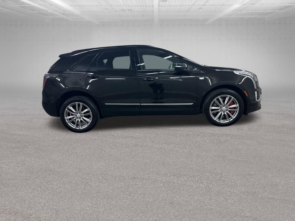 Certified 2025 Cadillac XT5 Sportv w/ Technology Package image 12