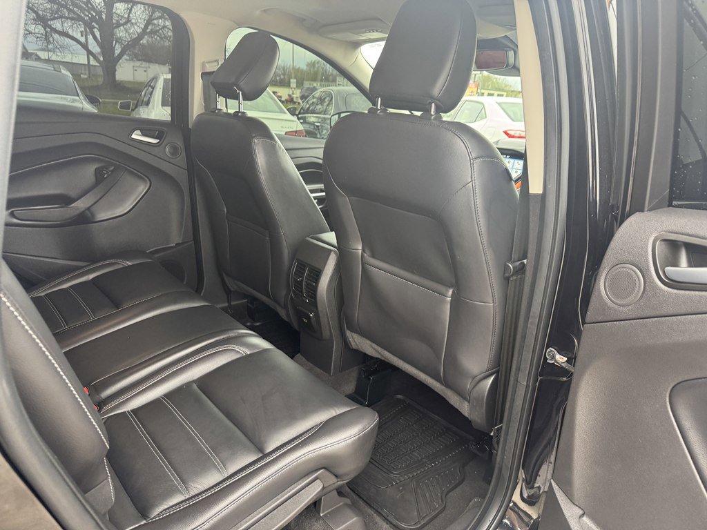 Used 2019 Ford Escape Titanium image 15