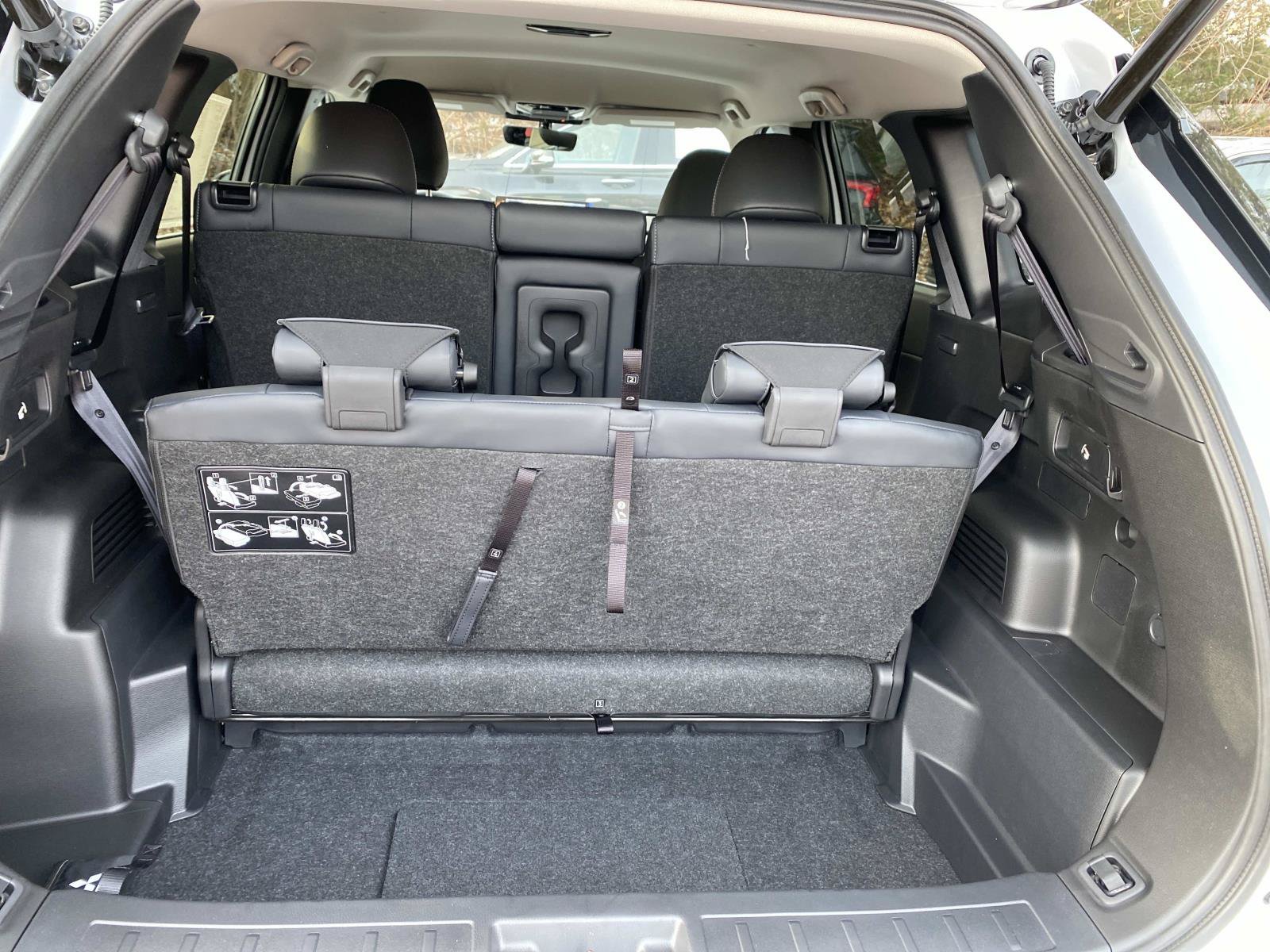 New 2026 Mitsubishi Outlander SE AWD/4WD image 6