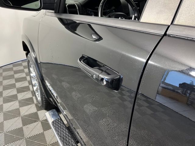 Used 2022 RAM 1500 Laramie w/ Sport Appearance Package image 13