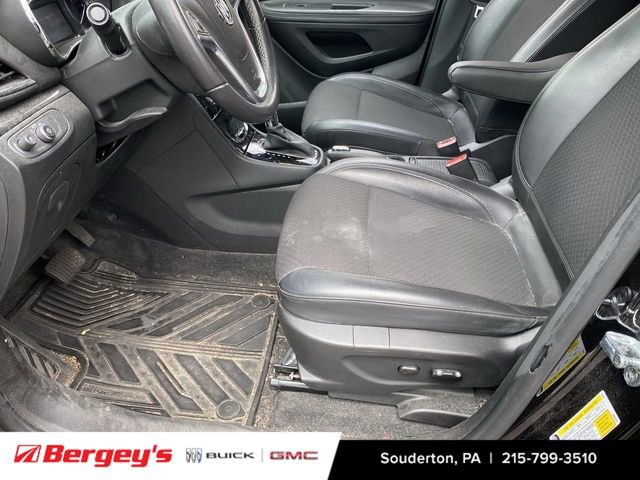 Certified 2022 Buick Encore Preferred w/ Safety Package AWD/4WD image 14