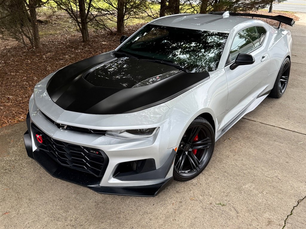 Used 2018 Chevrolet Camaro ZL1 image 6