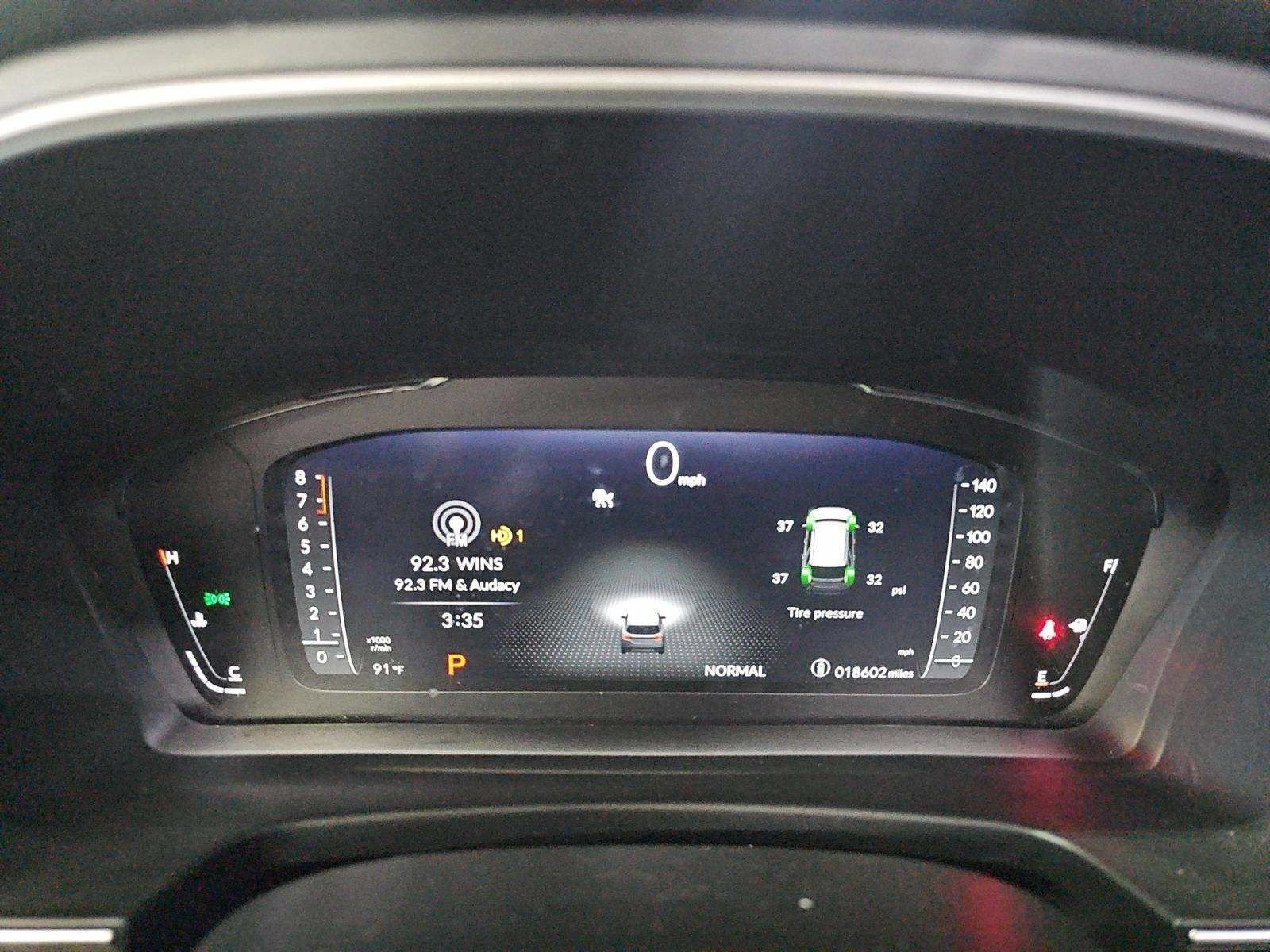 Used 2023 Honda Pilot Elite image 8