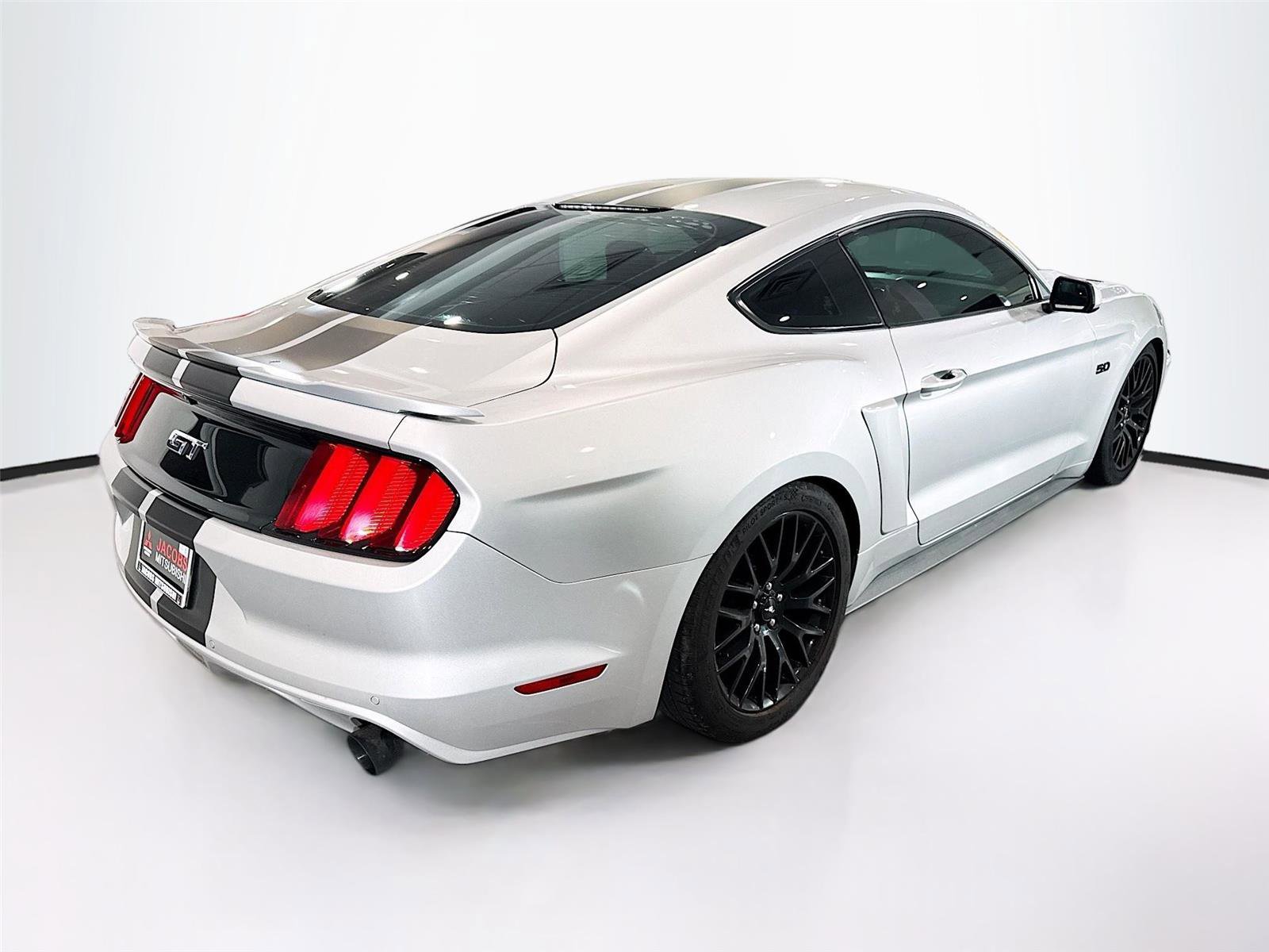 Used 2016 Ford Mustang GT w/ GT Performance Package RWD image 5