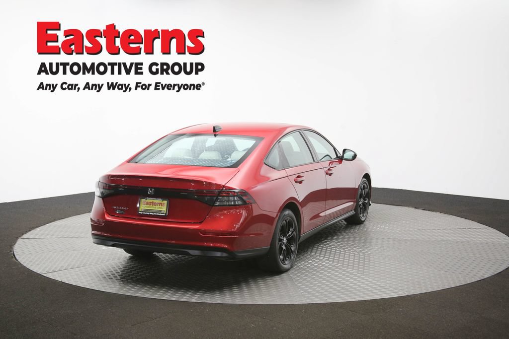 Used 2025 Honda Accord SE image 39