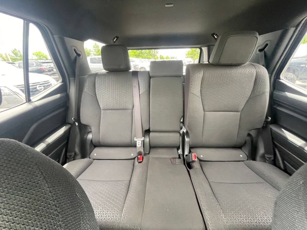 Used 2025 Toyota 4Runner SR5 AWD/4WD image 20