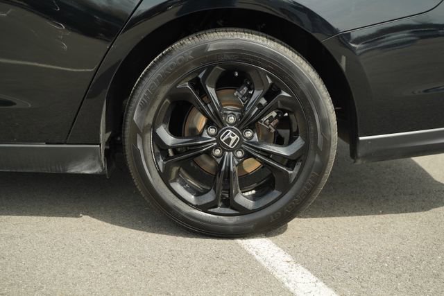 Used 2025 Honda Accord SE image 40