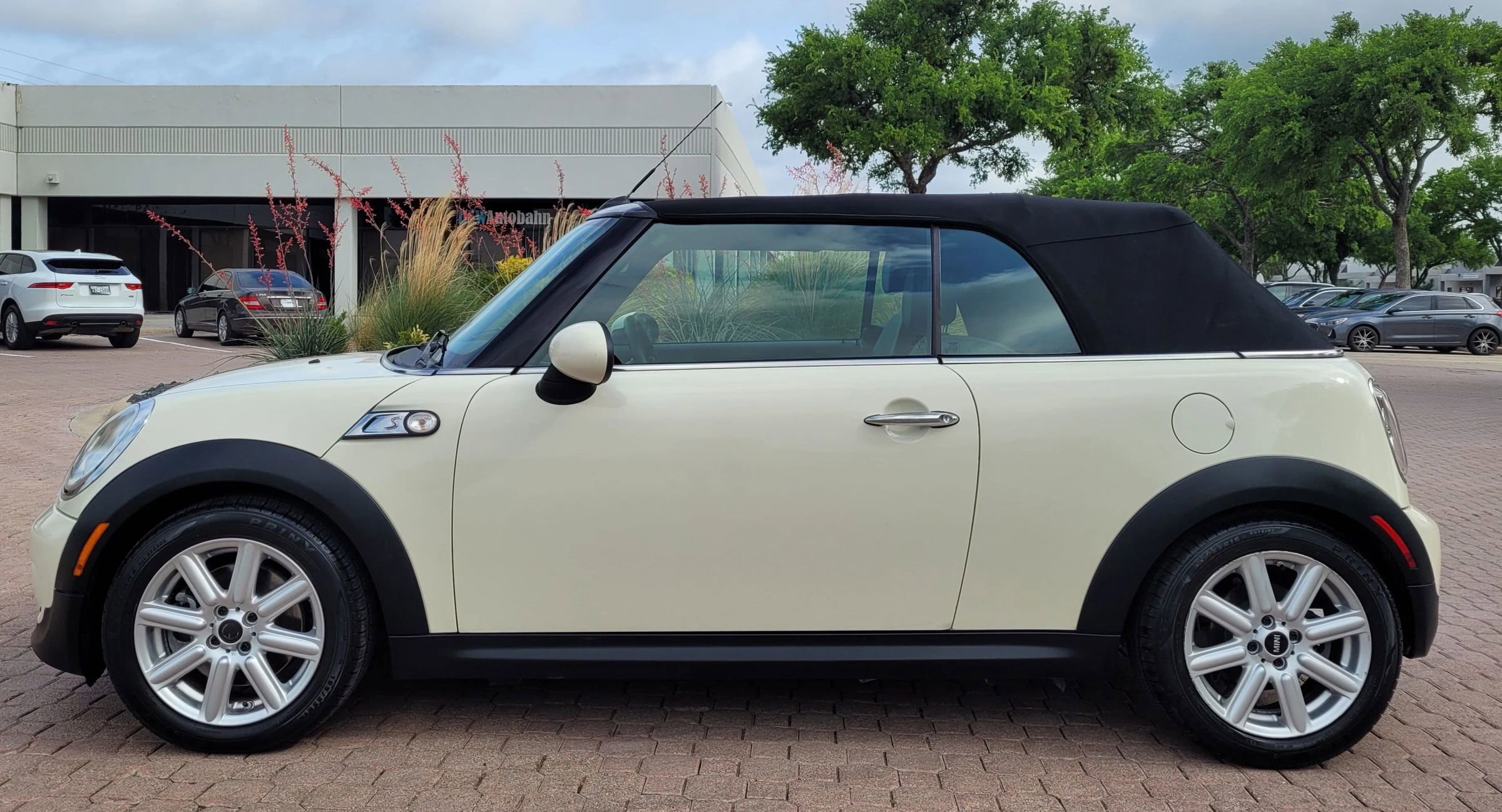 Used 2015 MINI Cooper S image 8