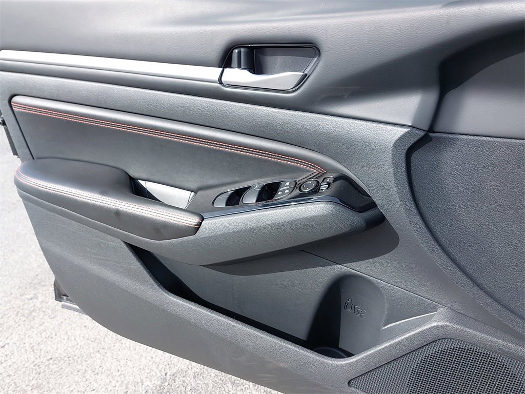 Used 2023 Nissan Altima 2.5 SR image 23