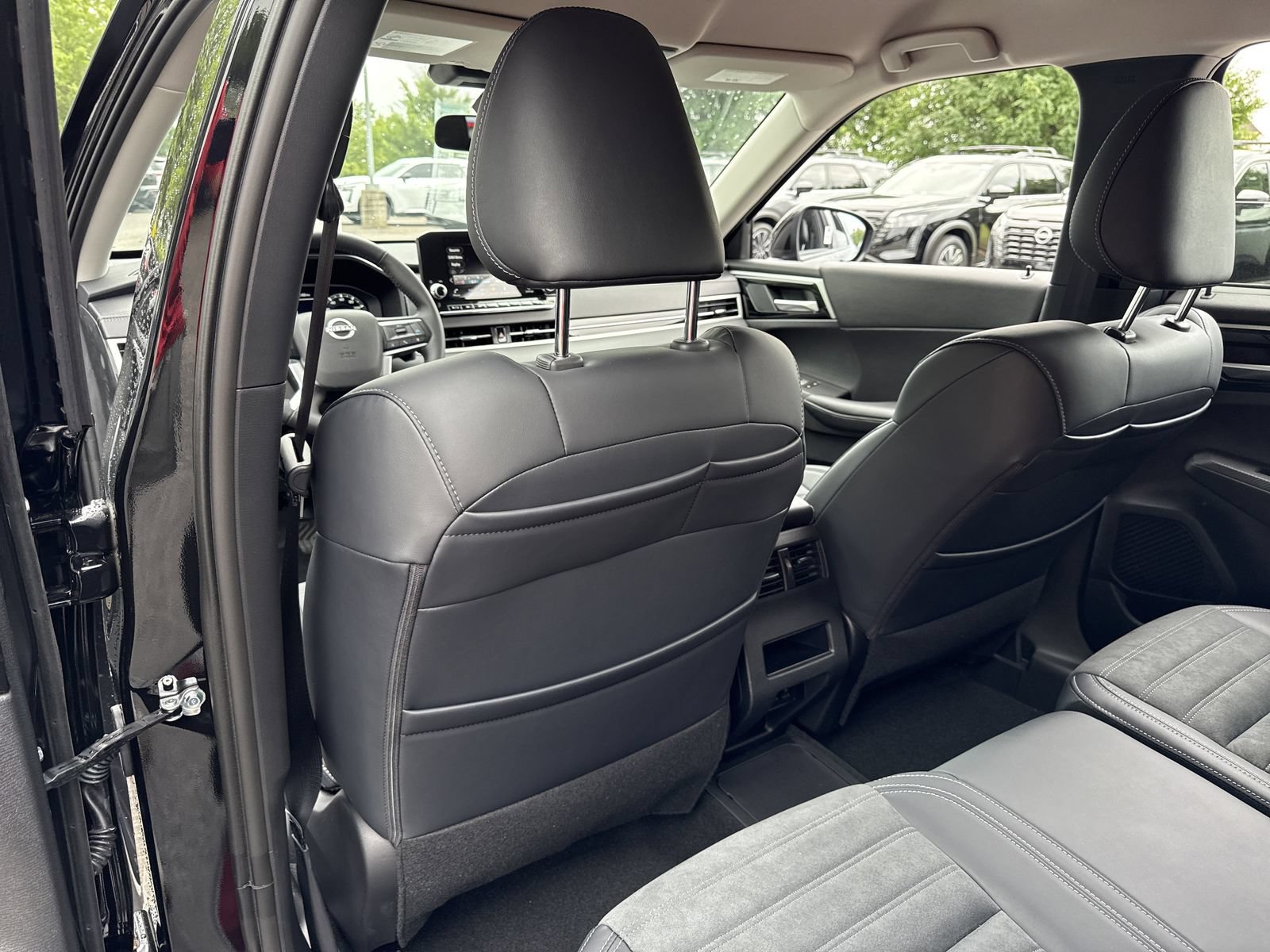 New 2026 Nissan Rogue SL AWD/4WD image 15