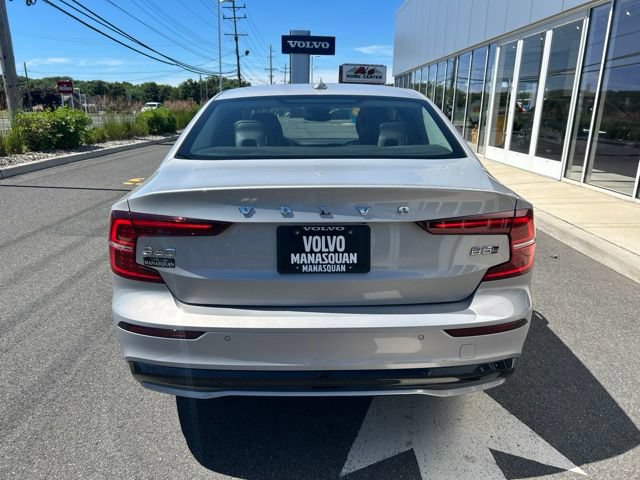 Used 2023 Volvo S60 B5 Plus w/ Climate Package AWD/4WD image 4
