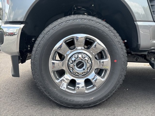 New 2025 Ford F250 Lariat w/ Chrome Package image 9