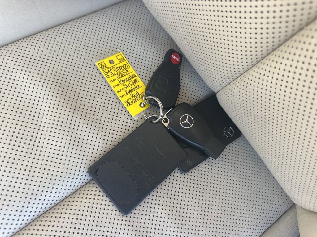 Used 2003 Mercedes-Benz SL 500 image 28