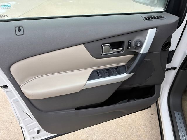 Used 2011 Ford Edge Limited image 20