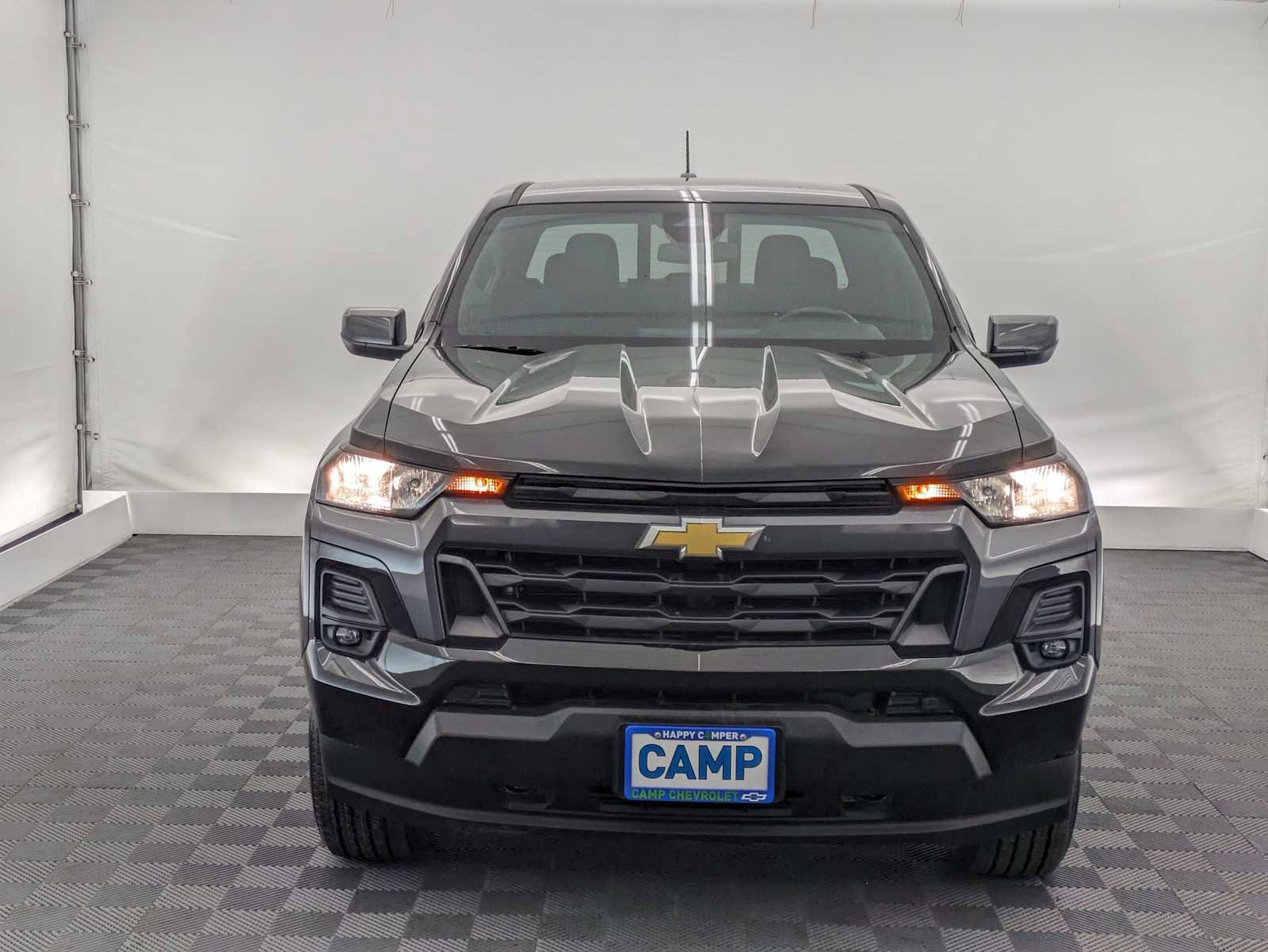 Used 2023 Chevrolet Colorado LT w/ LT Convenience Package AWD/4WD image 9