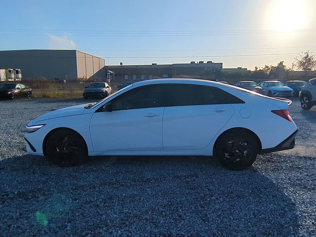 New 2026 Hyundai Elantra Sport image 8