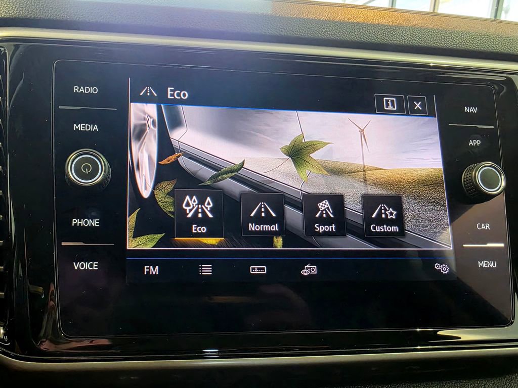 Used 2021 Volkswagen Atlas SEL Premium AWD/4WD image 45