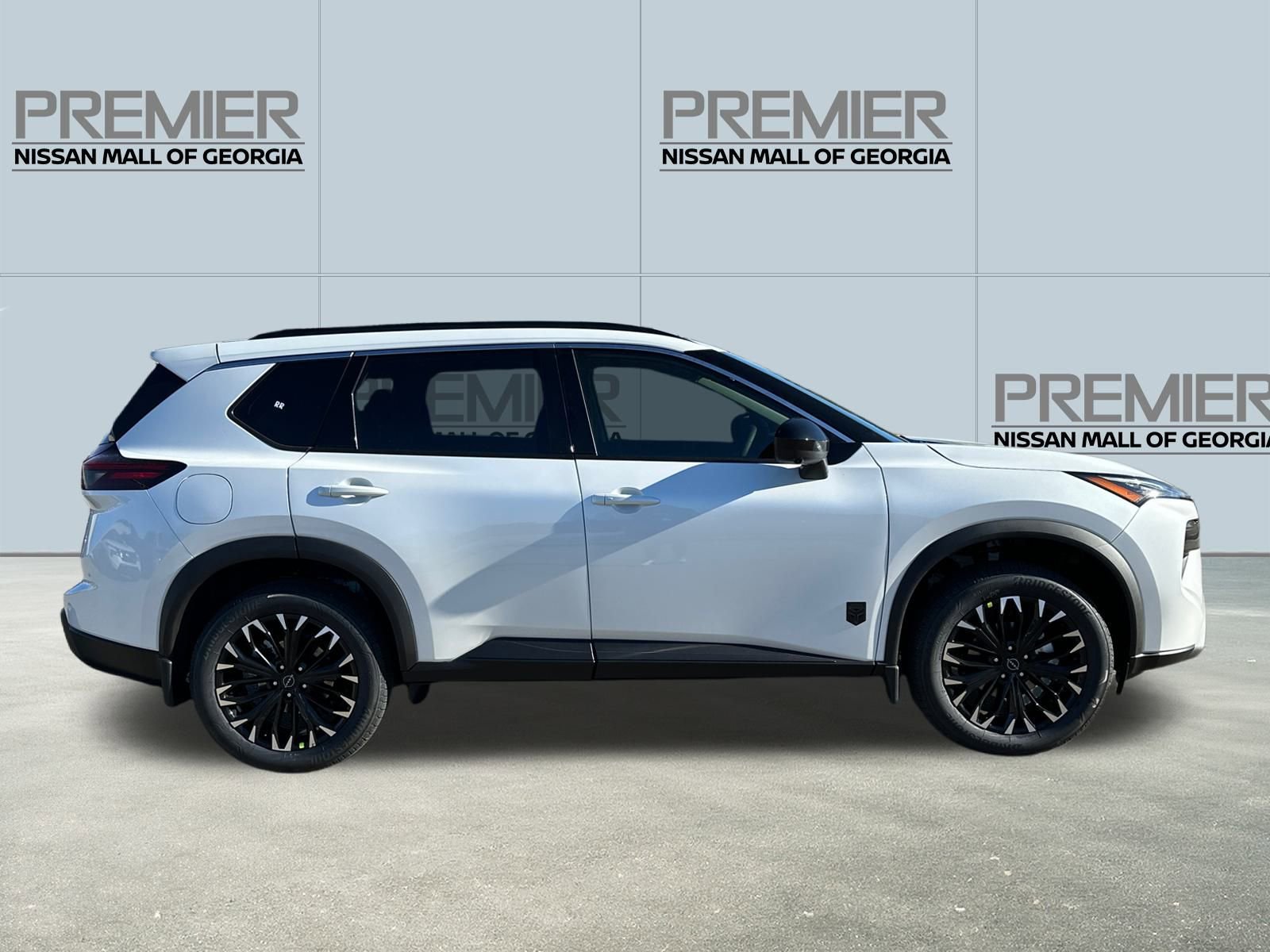 New 2026 Nissan Rogue SV image 4