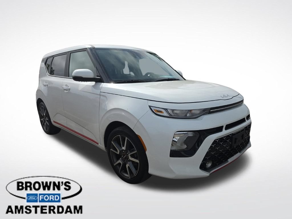 Used 2022 Kia Soul GT-Line FWD image 1