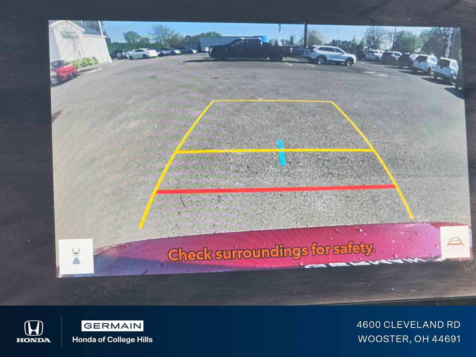 Used 2024 Toyota Venza XLE AWD/4WD image 4