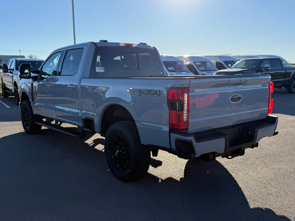 New 2026 Ford F250 Lariat w/ Black Appearance Package image 39