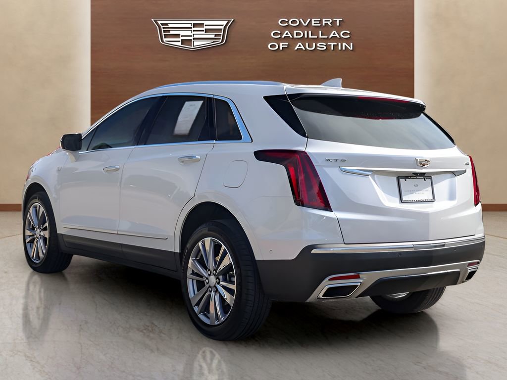 Certified 2024 Cadillac XT5 Premium Luxury w/ Technology Package FWD image 3