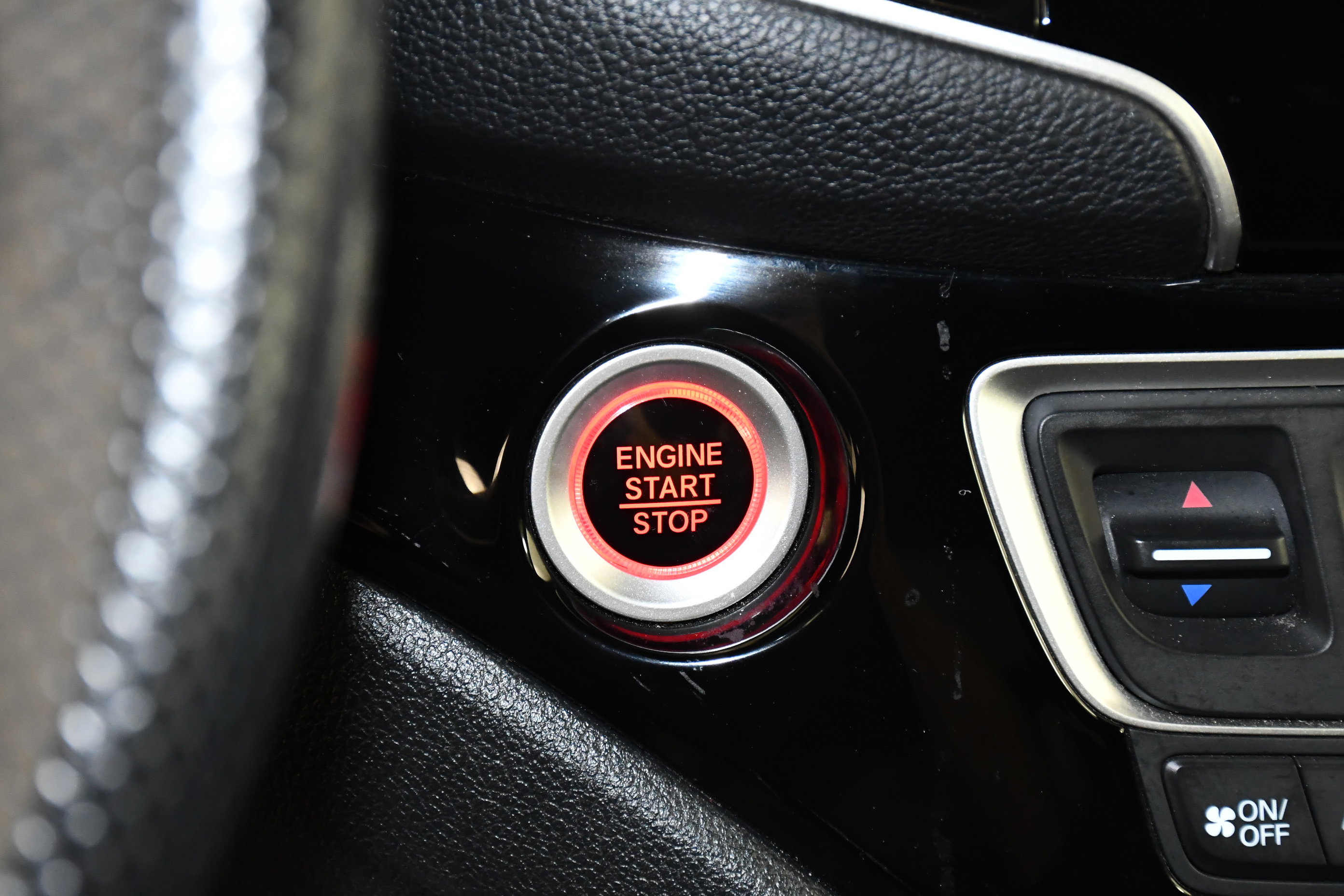 Used 2020 Honda Passport Elite image 25