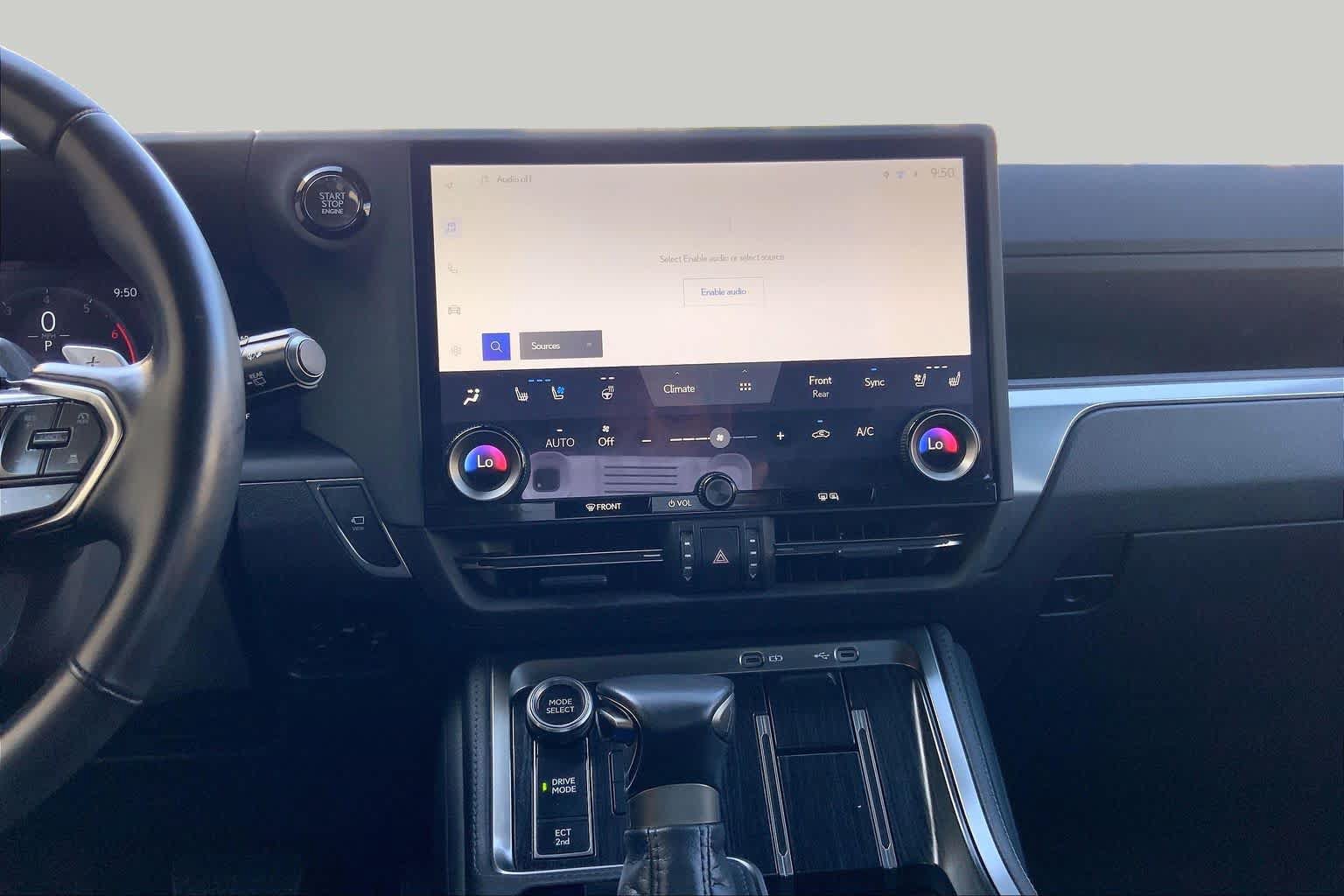 Used 2025 Lexus GX 550 w/ Accessory Package (2T) AWD/4WD image 7
