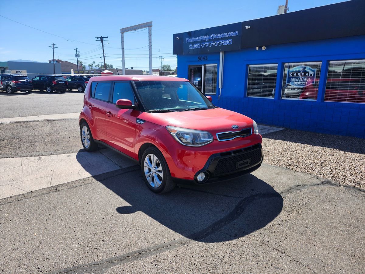 Used 2016 Kia Soul + FWD image 9
