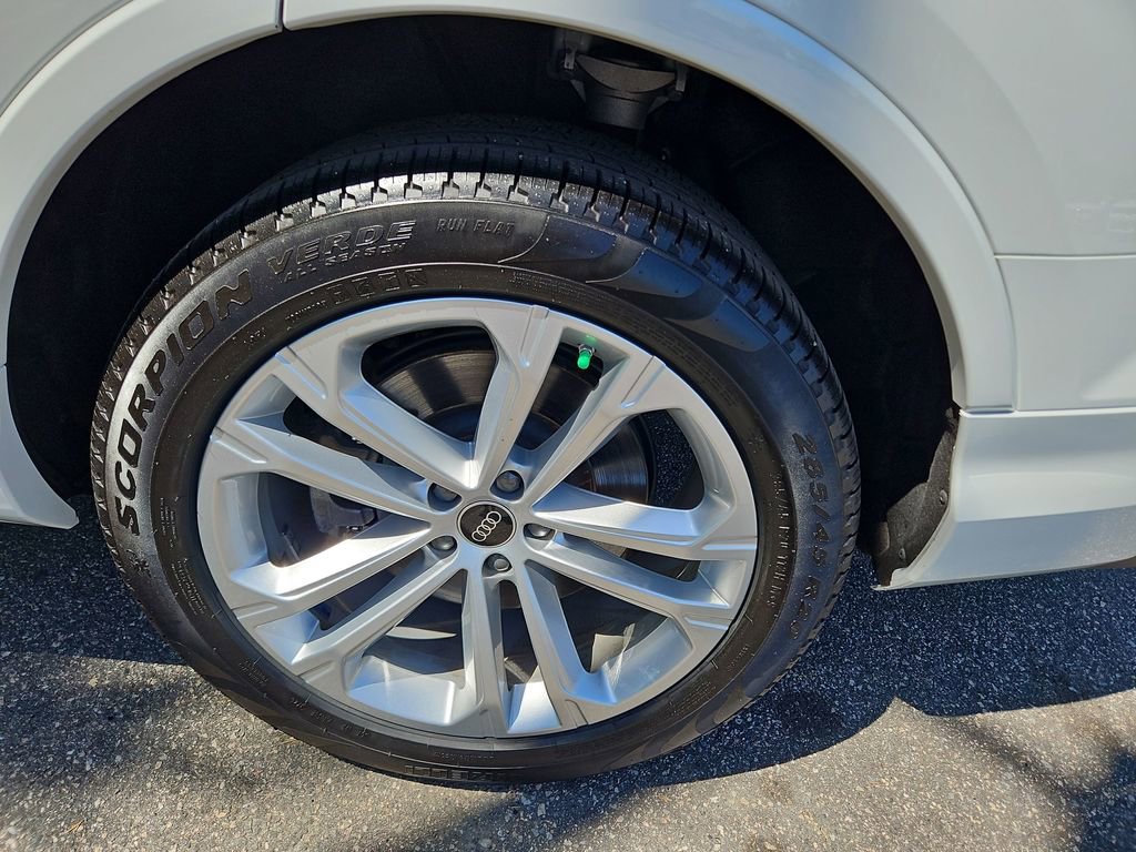 Used 2025 Audi Q7 3.0T Premium Plus AWD/4WD image 36