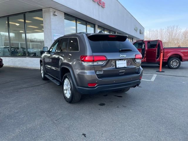 Used 2021 Jeep Grand Cherokee Laredo image 8