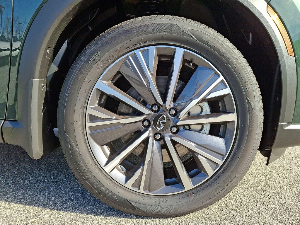 New 2026 INFINITI QX60 Luxe image 5