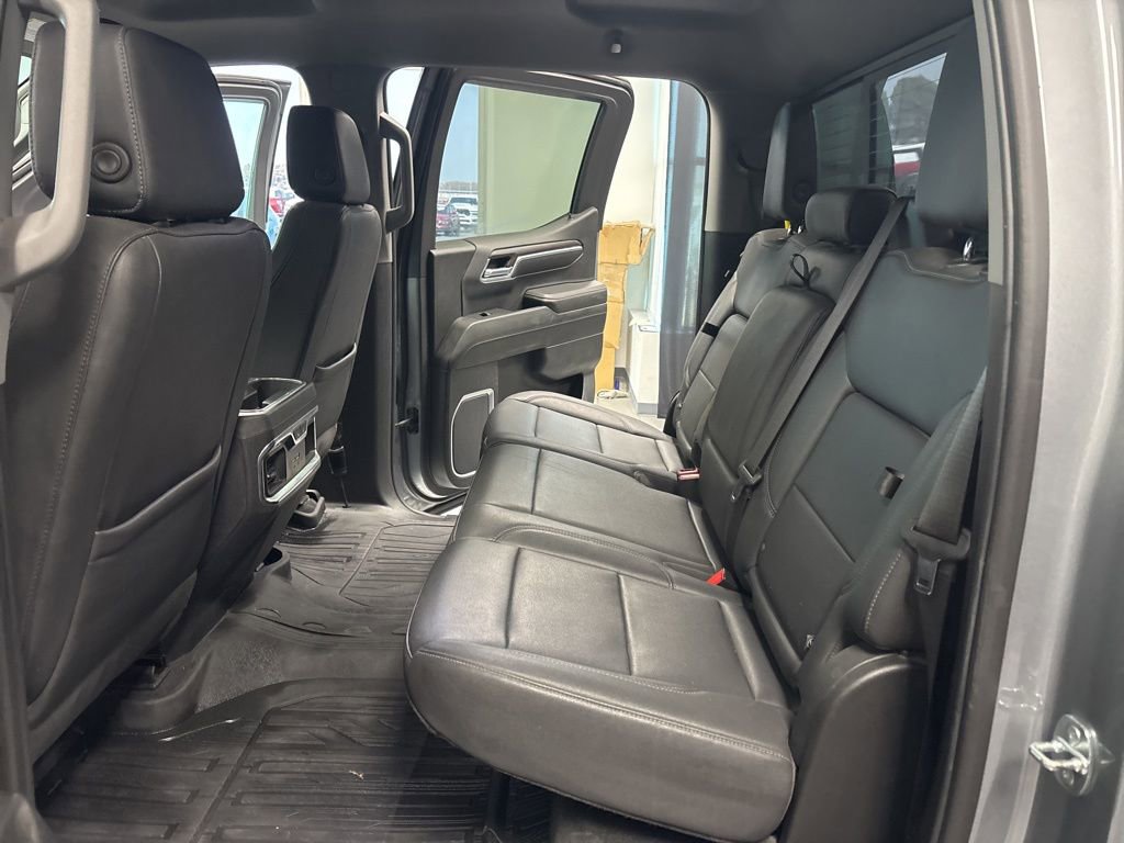 Used 2023 GMC Sierra 1500 SLT w/ SLT Premium Plus Package image 29