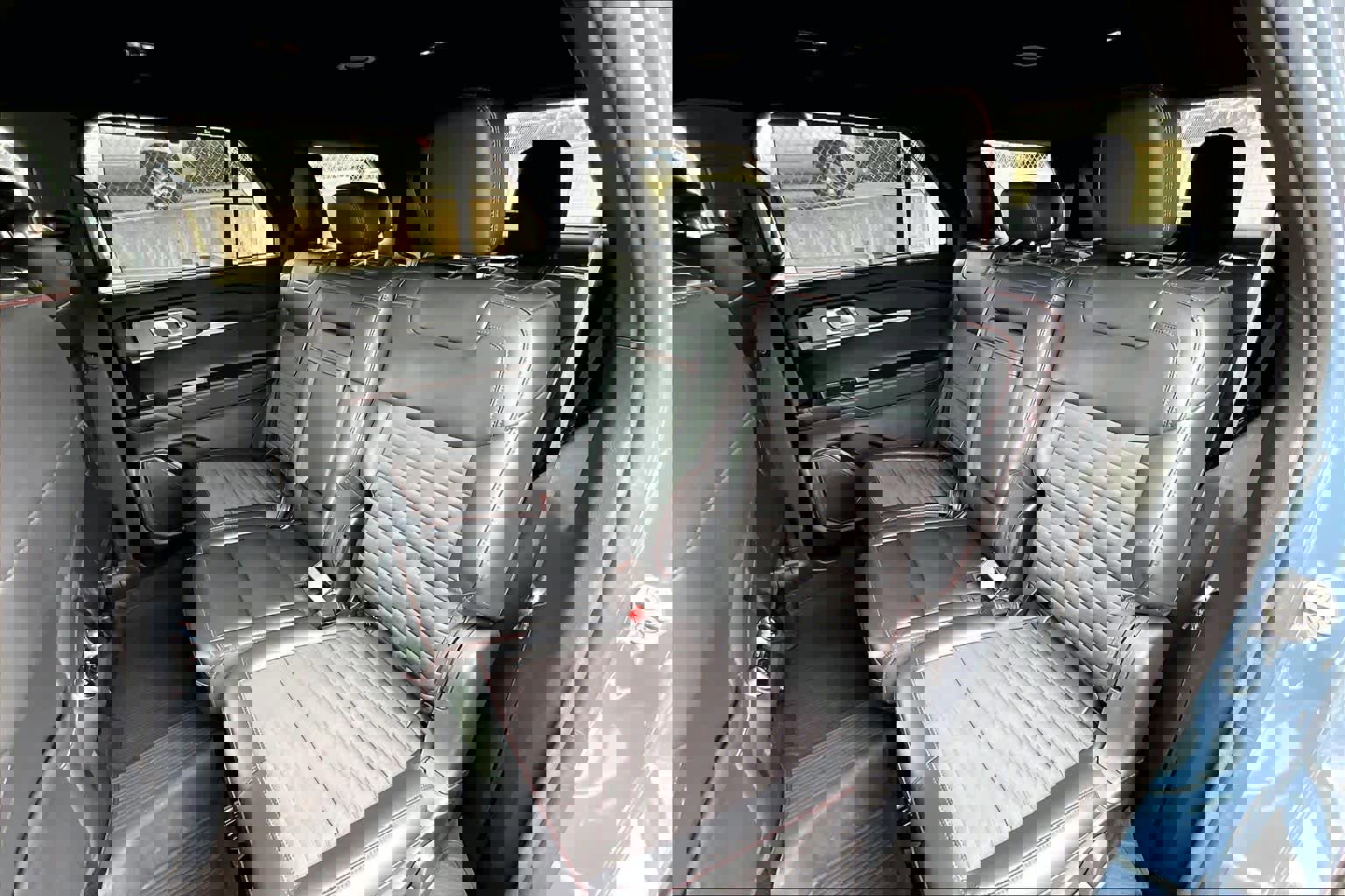 Certified 2025 Ford Explorer ST-Line w/ Premium Package image 21