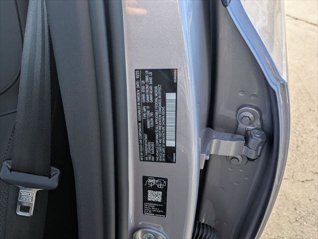 New 2026 Volvo XC90 B6 Core w/ Protection Package Premier image 15