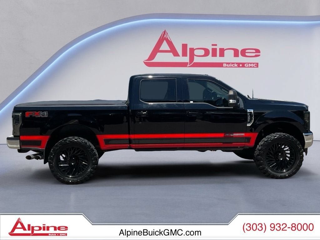 Used 2017 Ford F350 XLT w/ XLT Premium Package AWD/4WD image 6