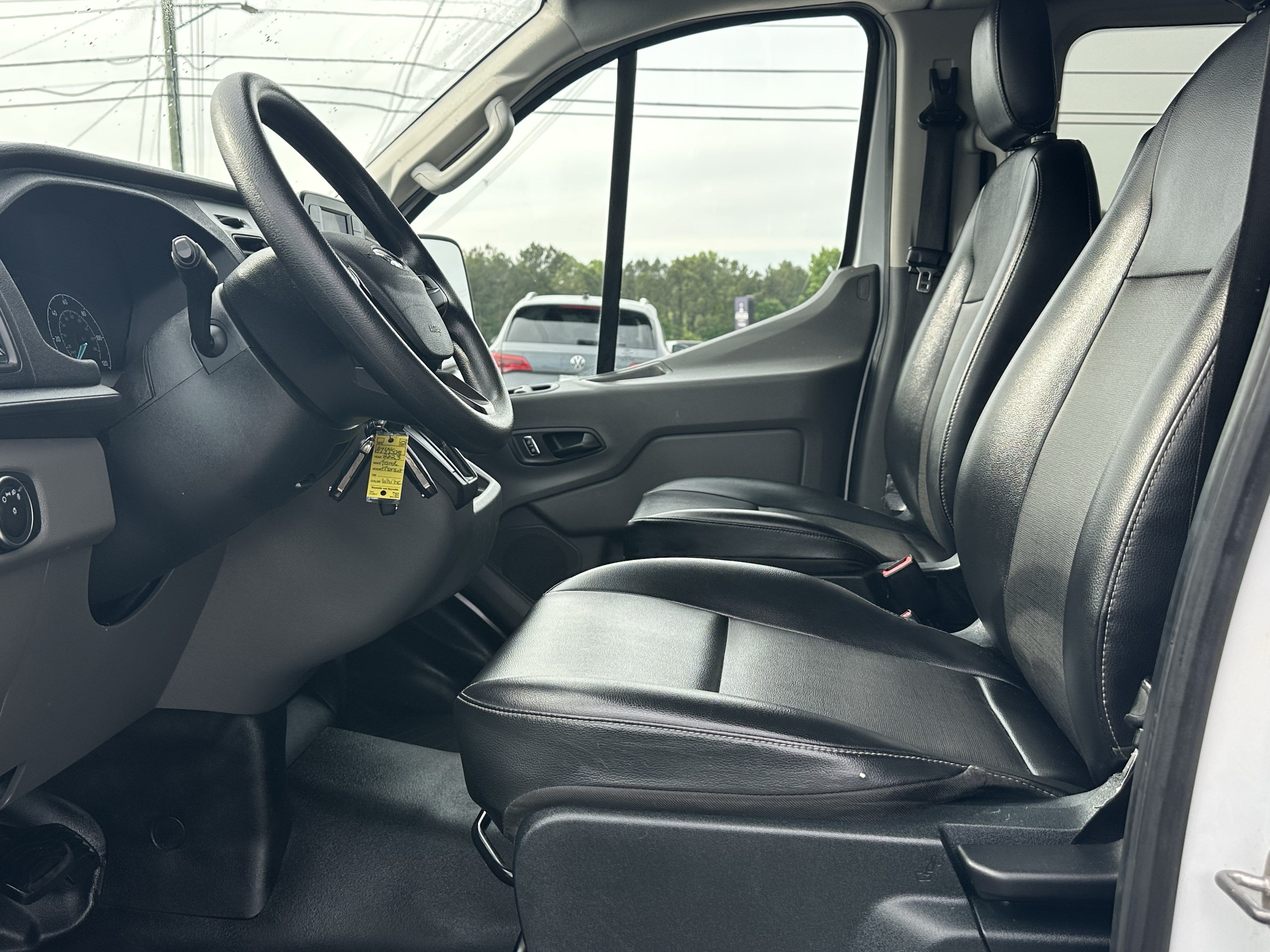 Used 2023 Ford Transit 350 XL RWD image 9