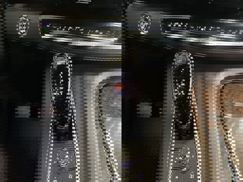 Used 2022 Cadillac Escalade Sport Platinum image 27